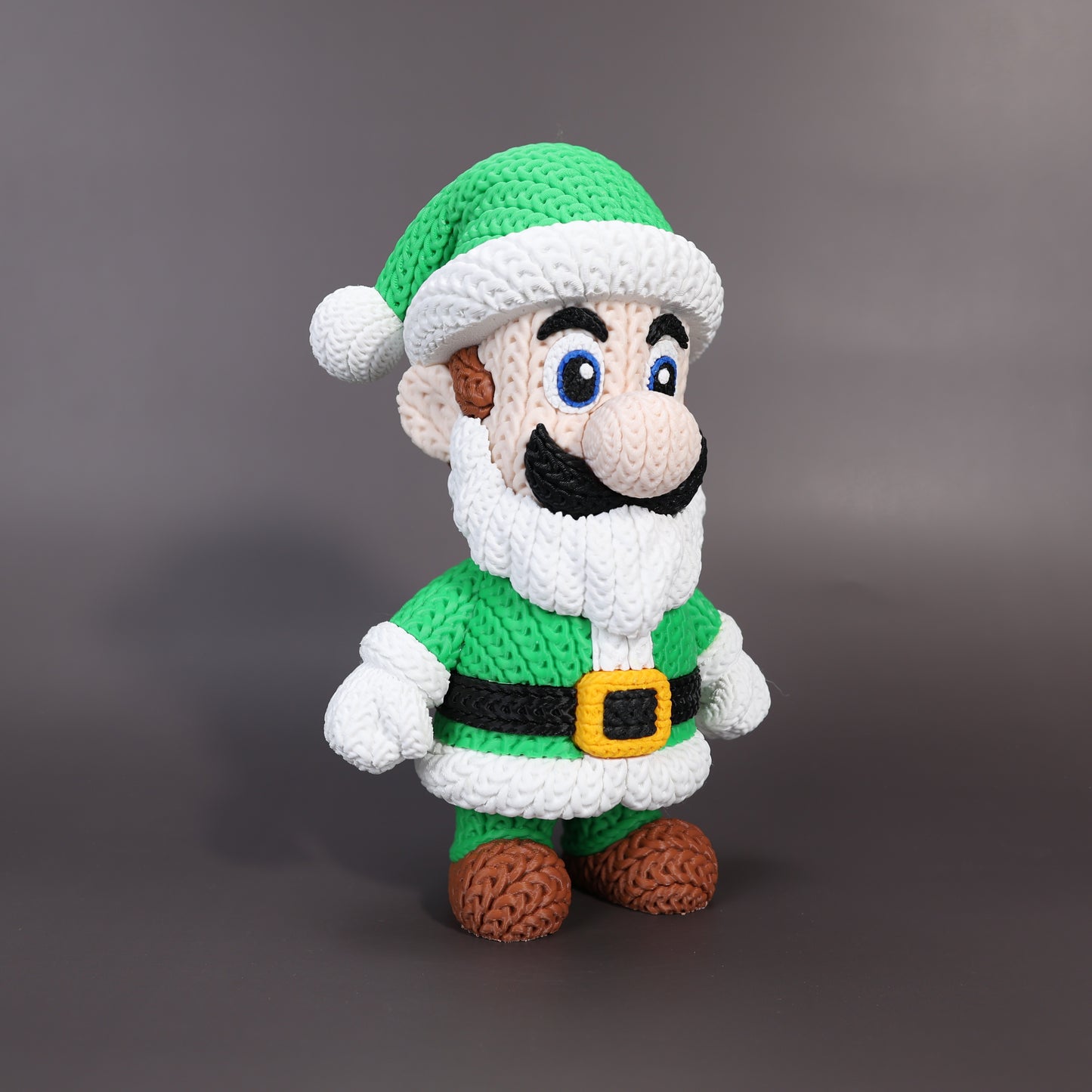 Pupazzo Luigi edizione Natale effetto knitted – Figure decorativa stampata in 3D
