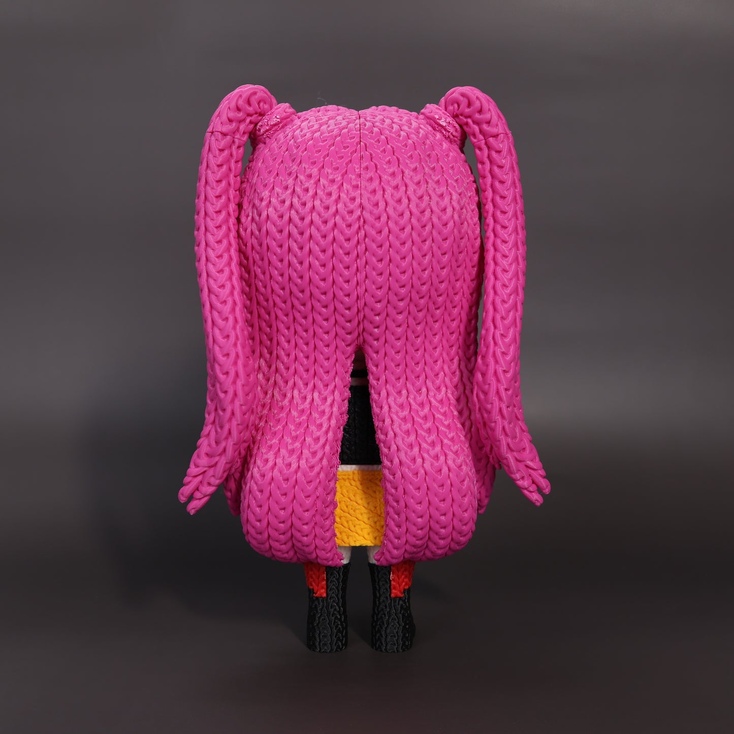 Pupazzo Mira effetto knitted – Figure decorativa stampata in 3D