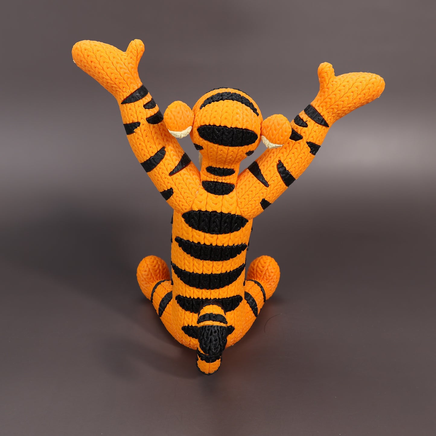 Pupazzo Tigro effetto knitted – Figure decorativa stampata in 3D