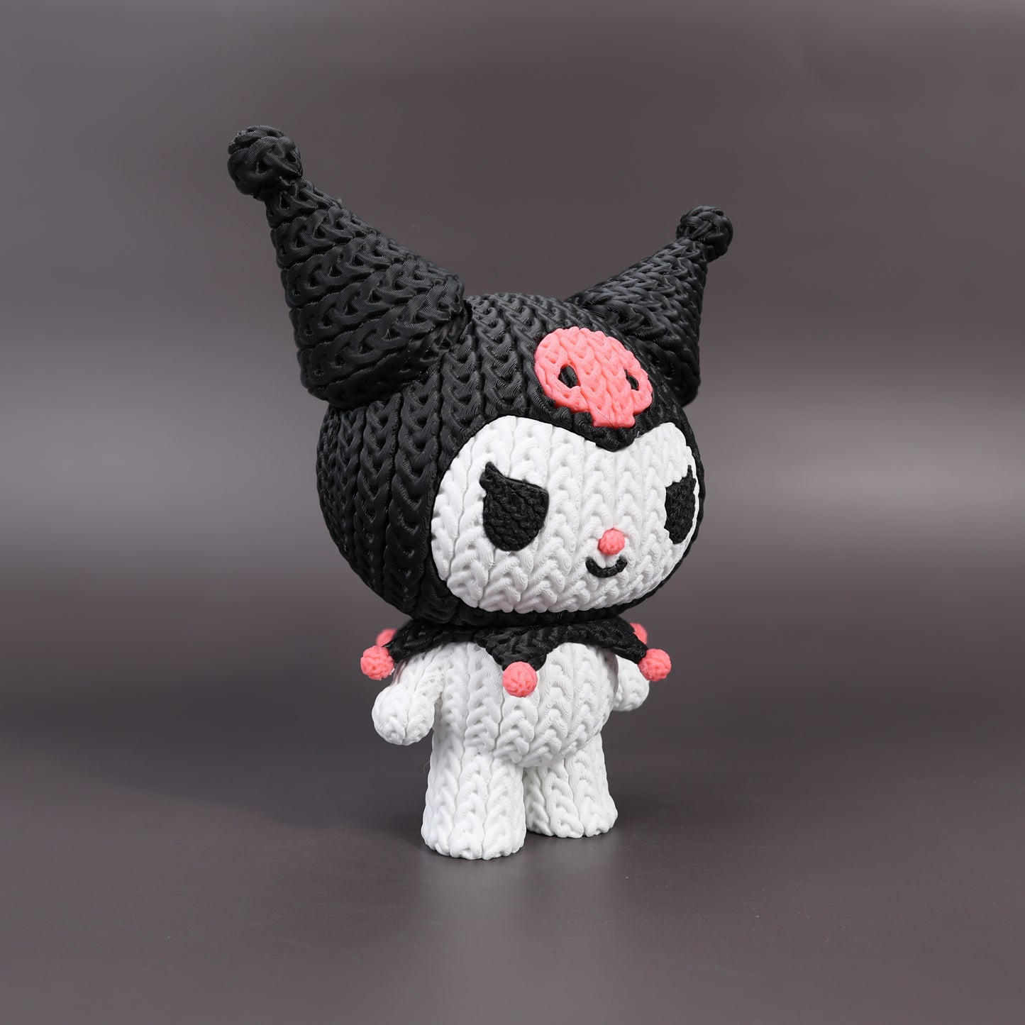 Pupazzo Kuromi effetto knitted – Figure decorativa stampata in 3D
