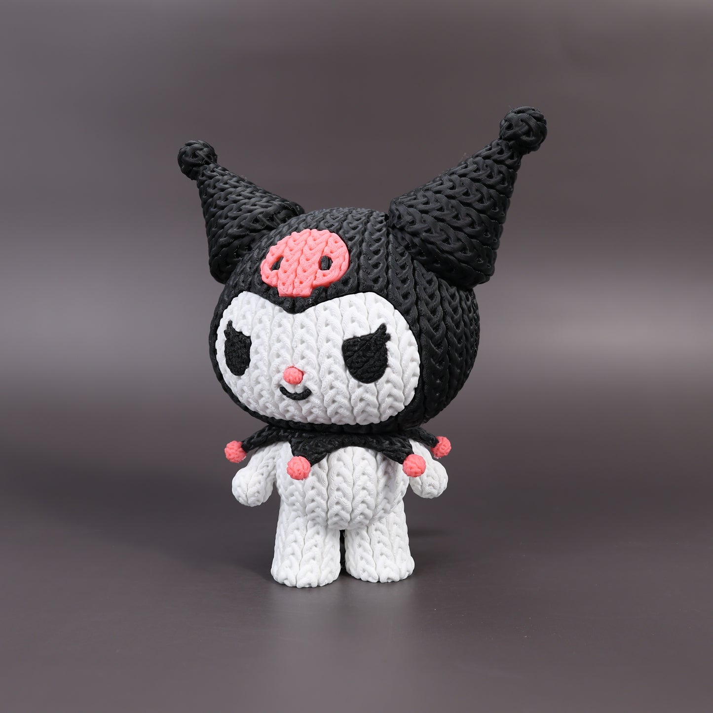 Pupazzo Kuromi effetto knitted – Figure decorativa stampata in 3D