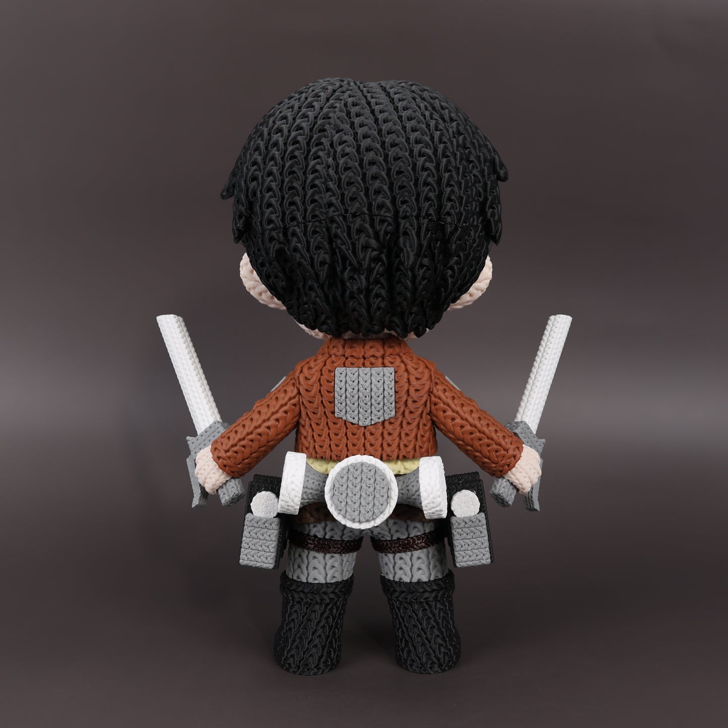 Pupazzo Eren Jaeger effetto knitted – Figure decorativa stampata in 3D