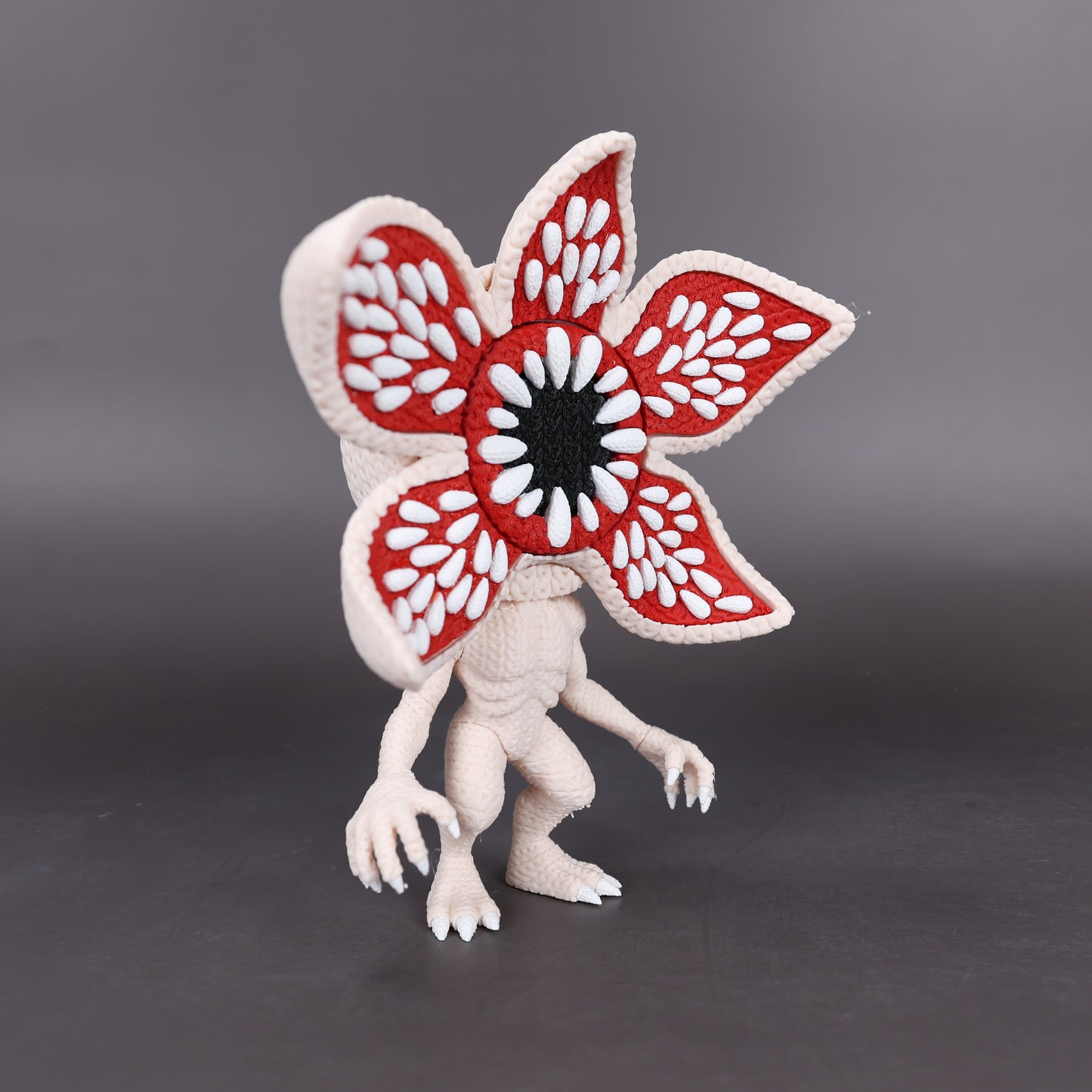 Pupazzo Demogorgone effetto knitted – Figure decorativa stampata in 3D
