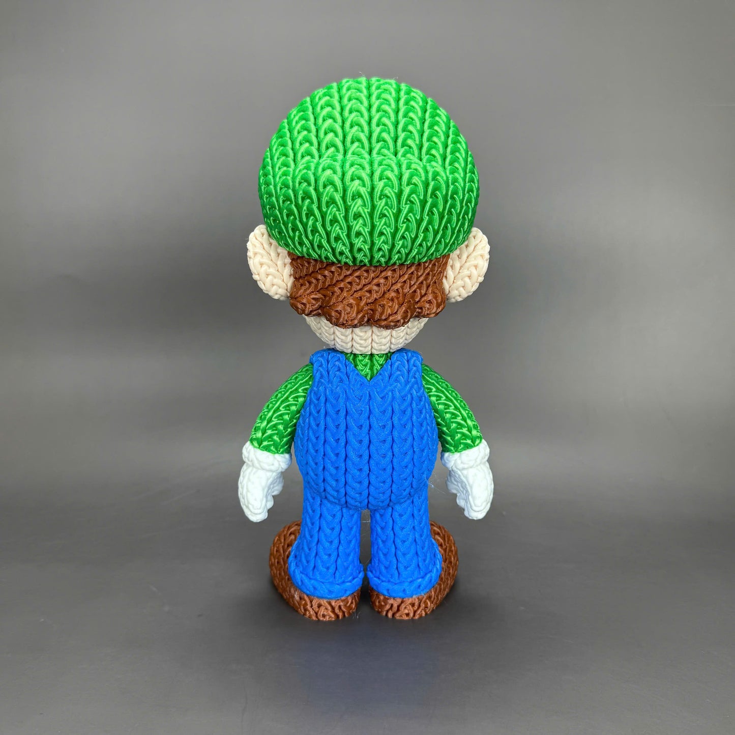 Pupazzo Luigi effetto knitted – Figure decorativa stampata in 3D