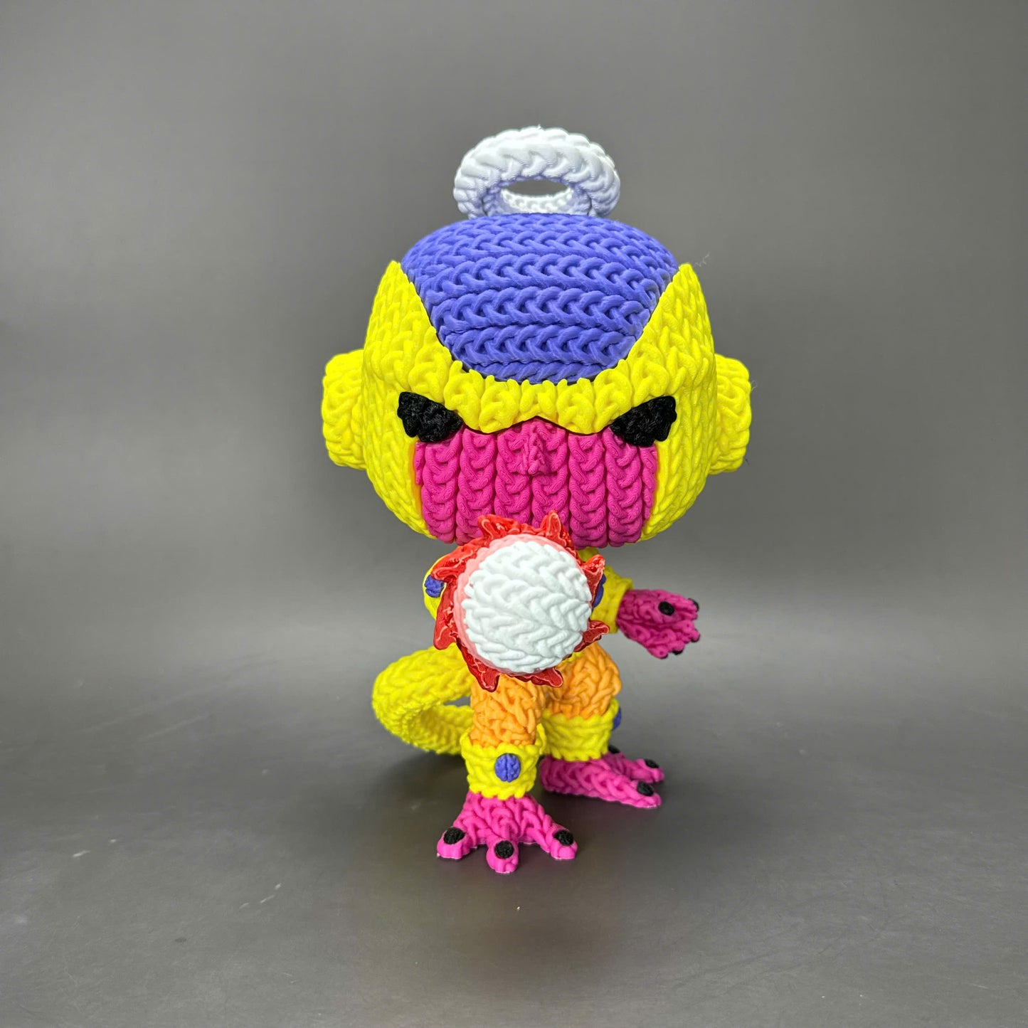 Pupazzo Golden Freezer effetto knitted – Figure decorativa stampata in 3D