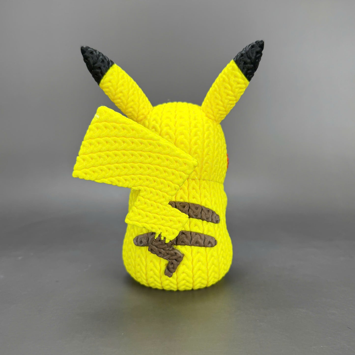 Pupazzo Pikachu effetto knitted – Figure decorativa stampata in 3D