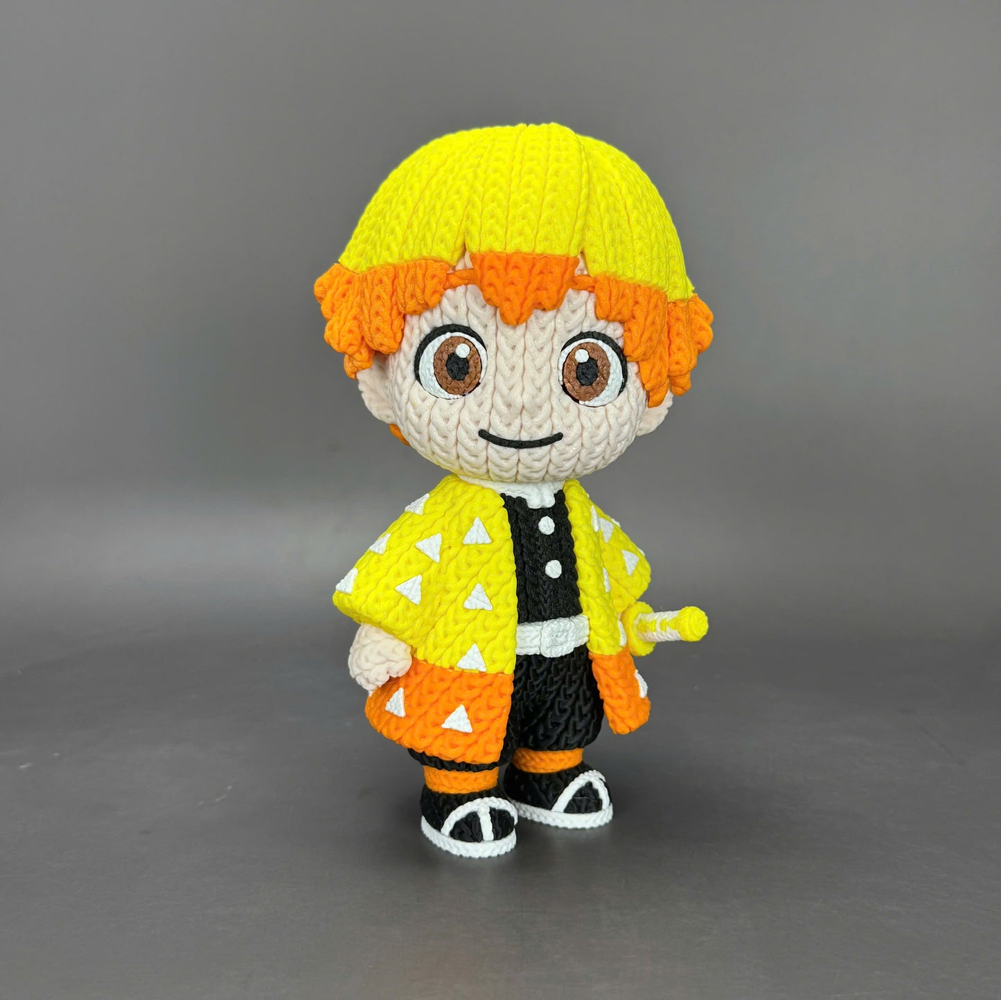 Pupazzo Zenitsu effetto knitted – Figure decorativa stampata in 3D