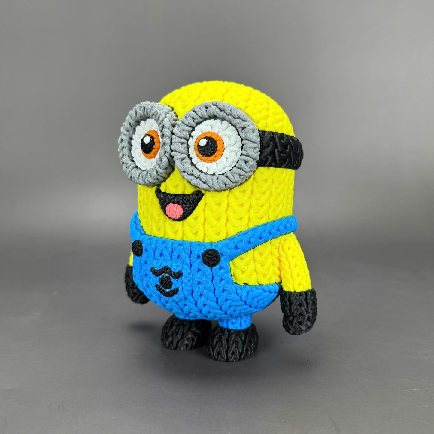 Pupazzo Minion effetto knitted – Figure decorativa stampata in 3D