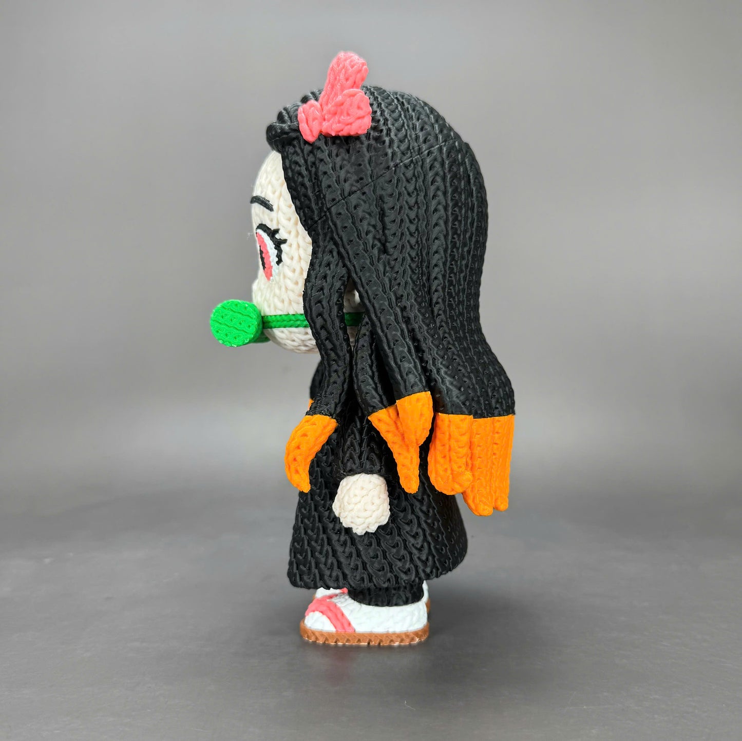 Pupazzo Nezuko effetto knitted – Figure decorativa stampata in 3D
