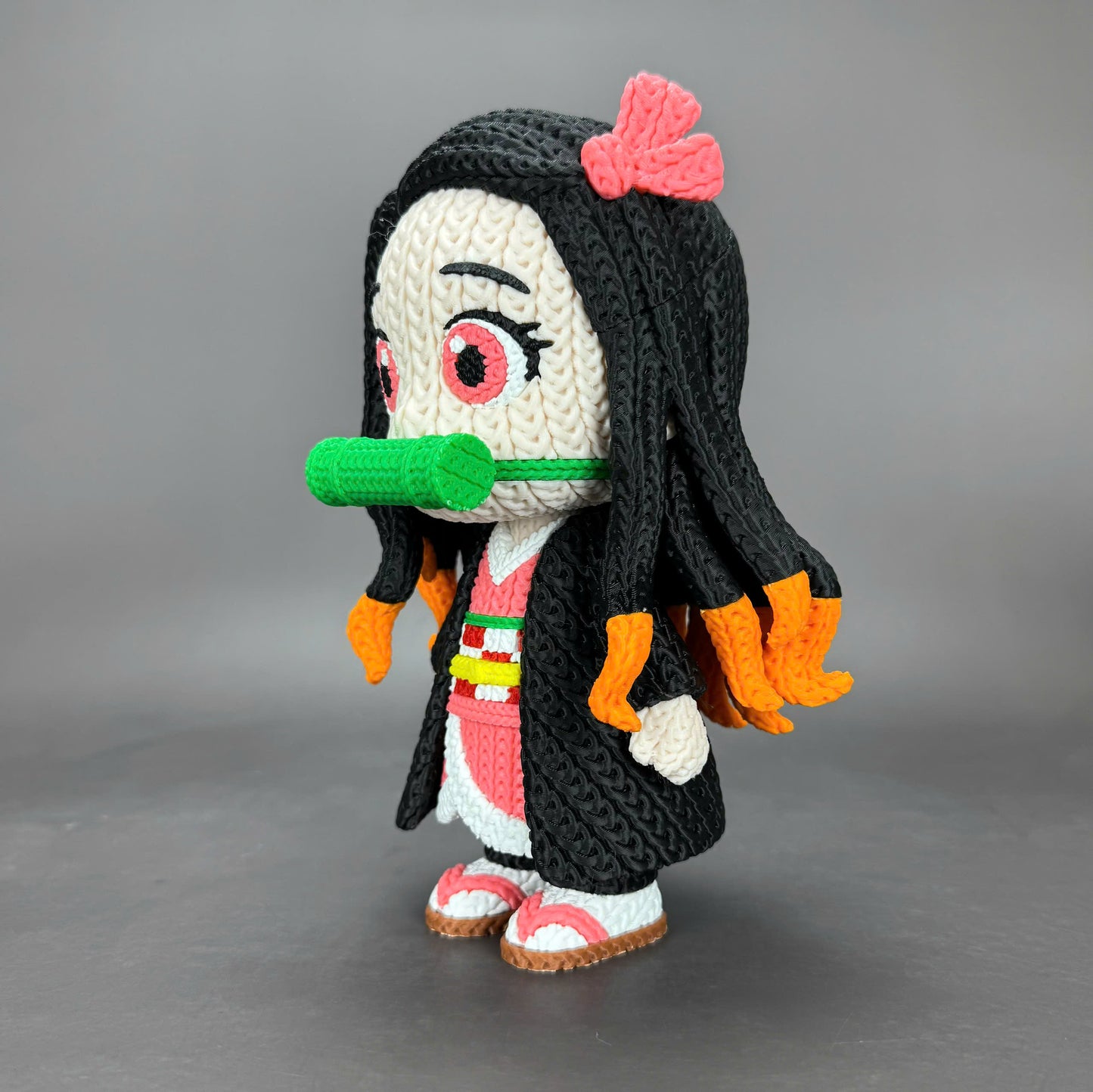 Pupazzo Nezuko effetto knitted – Figure decorativa stampata in 3D