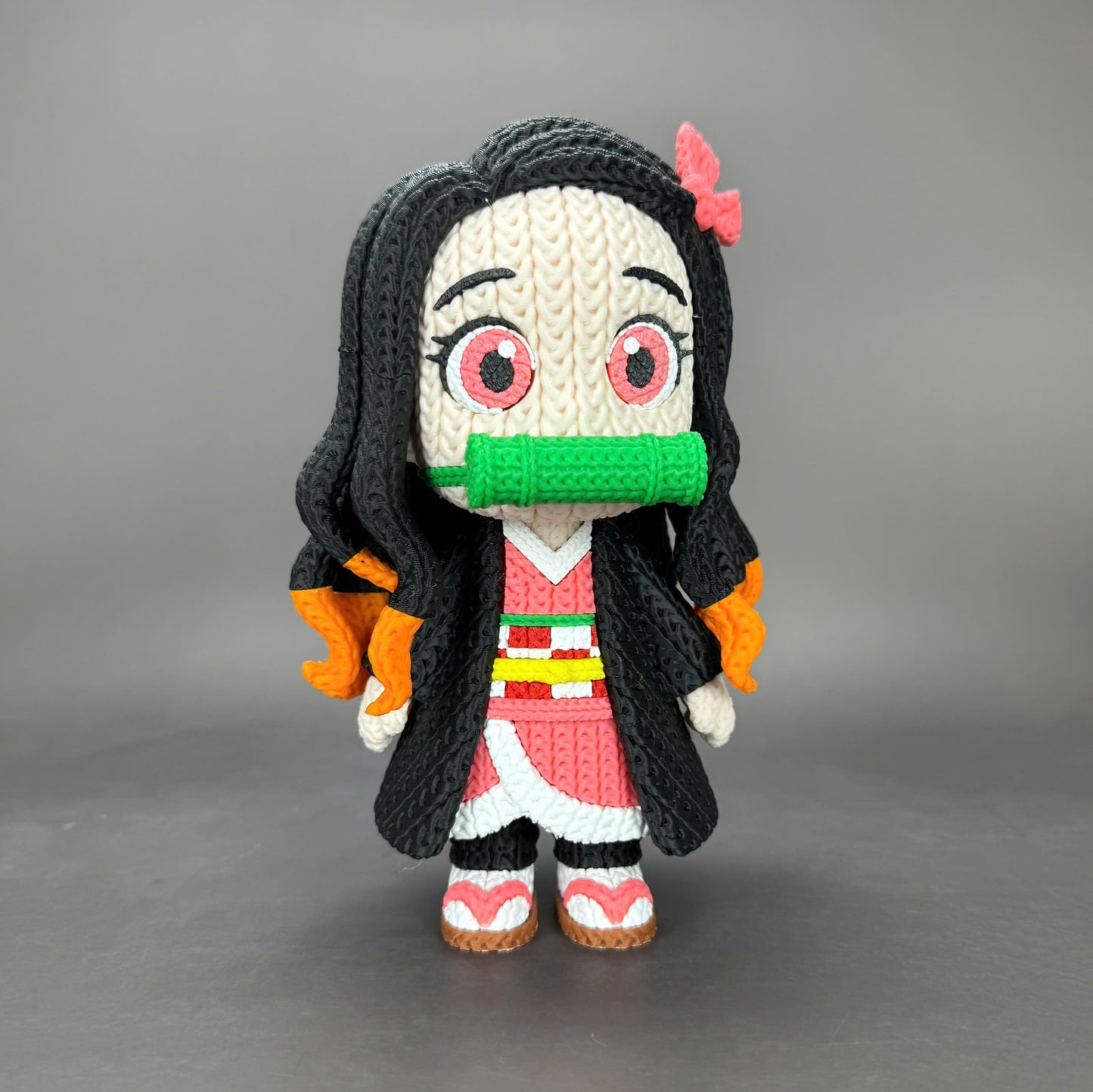 Pupazzo Nezuko effetto knitted – Figure decorativa stampata in 3D